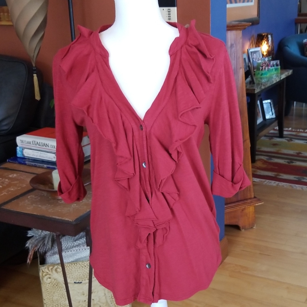 Velvet by Graham & Spencer Vintage Slub Ruffle Top